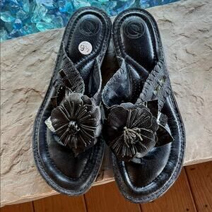 Nurture by Lamaze Black Floral Sandals